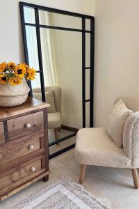 آینه آرایشگاه